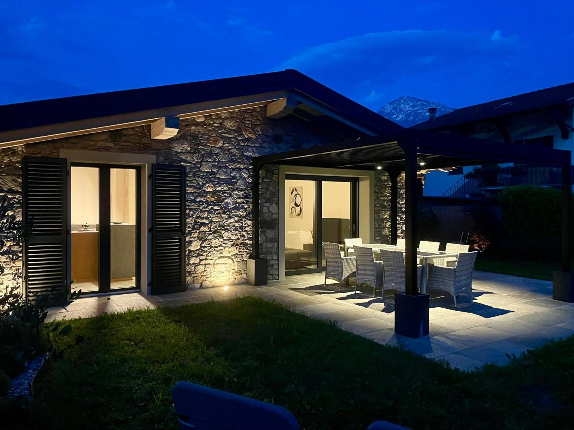Villa Larius Gravedona Ngoại thất bức ảnh